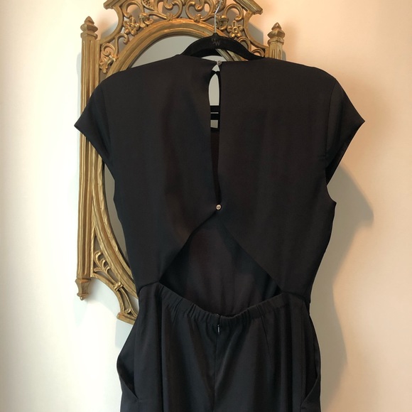 πΊ πΆ π³ π« Aritzia Babaton Hamptons Jumpsuit - Picture 8 of 12